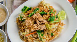 ผัดซีอิ๊ว