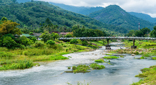 ที่เที่ยวหน้าฝน