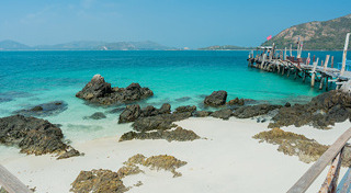 เกาะขาม