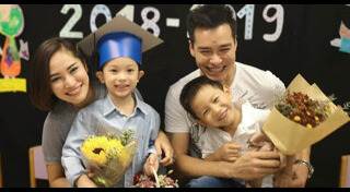 พลอย ปีเตอร์