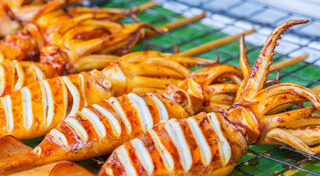 ปลาหมึกย่าง