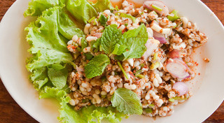 ไข่มดแดง