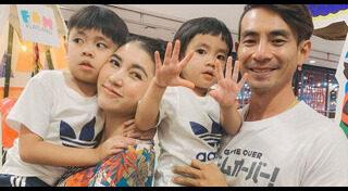 เพี๊ยช กนกลดา