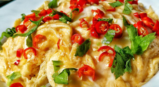 ข้าวไข่ข้น