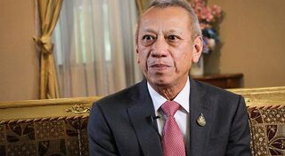 พิพัฒน์ รัชกิจประการ