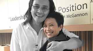 แอม เสาวลักษณ์