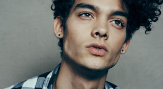 ทรงผมดัด