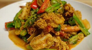 เมนูผัดผงกะหรี่