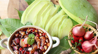 มะม่วงน้ำปลาหวาน