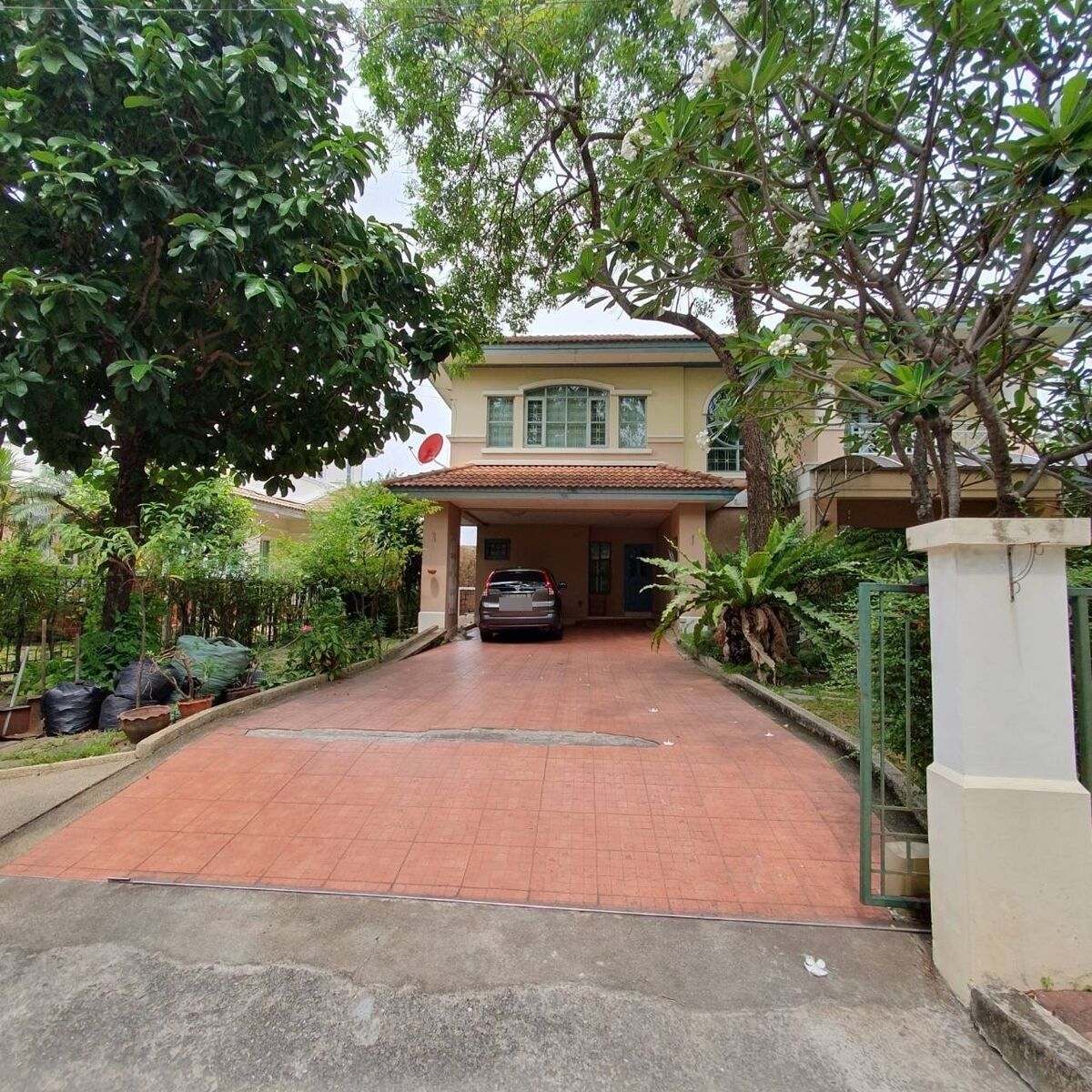 ขายบ้านเดี่ยว หมู่บ้านมัณฑนา ธนบุรีรมย์ ประชาอุทิศแปลงมุมต้นโครงการ ...