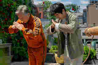ลี ฟง อาจารย์ฮัน ในหนัง Karate Kid: Legends