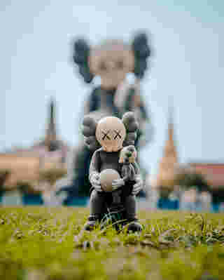 KAWS:HOLIDAY THAILAND