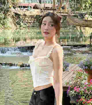 น้องเนปจูน แฟนใหม่ ดีเจเพชรจ้า ดีกรีนักศึกษาสาว อายุห่างกัน 25 ปี