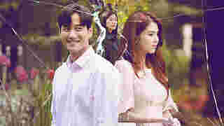 แม่ในซีรีส์เกาหลี A World of Married Couple หลังภาพแห่งความสุข