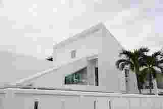 P22 Villa Pattaya พูลวิลล่าพัทยา 