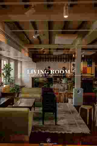 Living Room คาเฟ่วิวดี ย่านวงเวียน 22