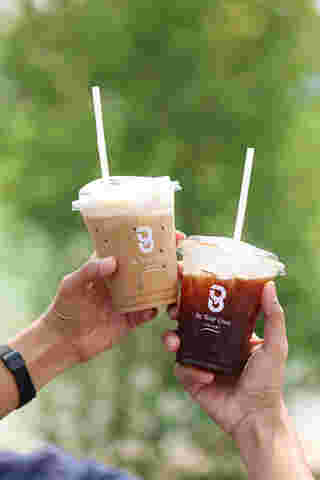 Be Your Own Coffee & Bar เครื่องดื่ม