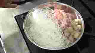 ยำวุ้นเส้น