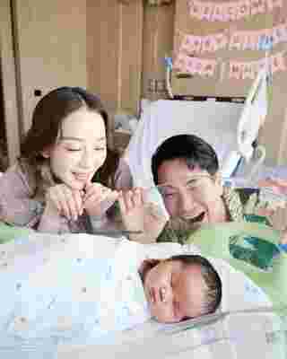 ตู่ ปิยวดี เปิดภาพล่าสุด มาวิน กับมุมนั่งดริงก์ที่บ้าน