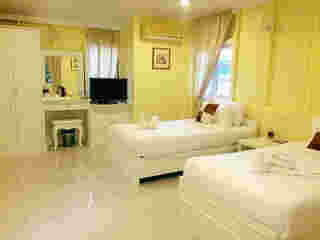 ภายในห้องพัก รตะธารา รีสอร์ท Ratathara Resort