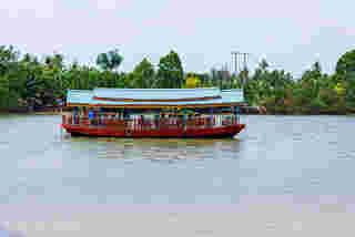 ล่องเรือแม่น้ำบางปะกง