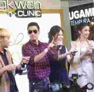 หมอของขวัญ แฉละเอียดยิบ โตโน่ จ้าง 2 แสน 5 ได้งาน 2 แสน here