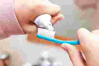 ยาสีฟันที่มีฟลูออไรด์