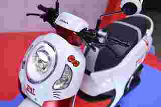 honda scoopy hello kitty