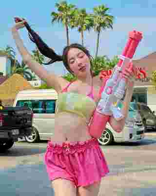พิมพ์ กรกนก