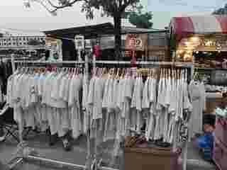 ตลาดต้นไทร แบริ่ง Tonsai Marke