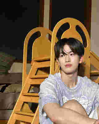 จินวุค BUS