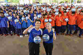 คิง เพาเวอร์ ไทย เพาเวอร์ พลังคนไทย