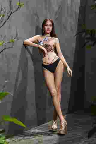 Miss Tiffany 2025 โชว์ชุดว่ายน้ำในรอบ SWIMSUIT SHOWDOWN