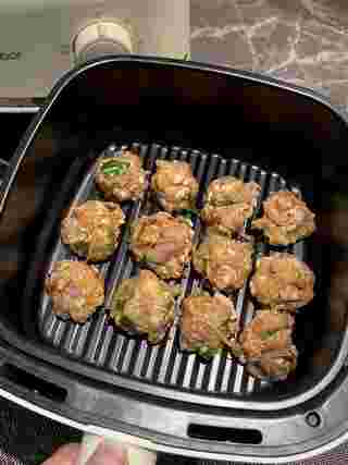 ลาบอกไก่ทอด