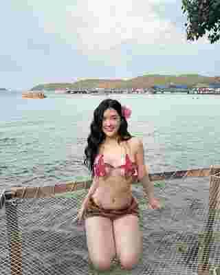 เบียร์ เดอะวอยซ์ นุ่งบิกินี่ปลาดาว โชว์อกอึ๋ม !