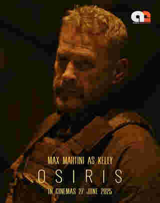 แม็กซ์ มาร์ตินี่ รับบท เคลลี่ ในหนัง Osiris มฤตยูล้างพันธุ์มนุษย์