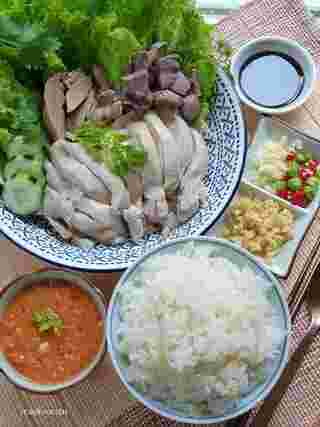 ข้าวมันไก่ 
