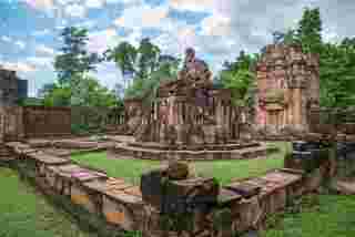 ปราสาทตาเมือนธม