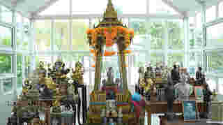 หอพระสมสุข
