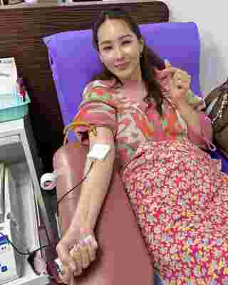 ดาราบริจาคเงิน