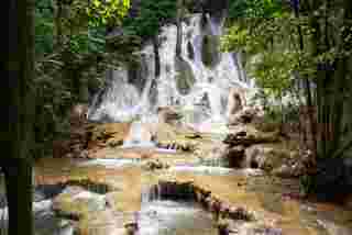 ที่เที่ยวน้ำตกกาญจนบุรี น้ำตกไดช่องถ่อง