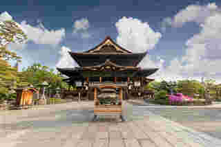 ฮาคุบะ (Hakuba) ญี่ปุ่น วัดเซ็นโคจิ