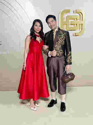 วู้ดดี้ เดินพรมทองในชุดไทย งาน Gold Gala 2025 