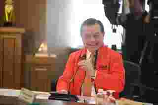 นายปริญญา พัฒนภักดี