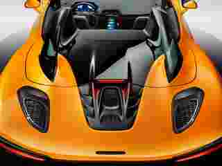 mclaren artura spider