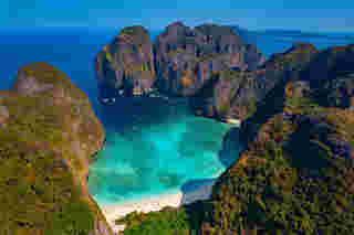 ที่เที่ยวเดือนกันยายน 2568 อุทยานแห่งชาติหมู่เกาะพีพี จังหวัดกระบี่