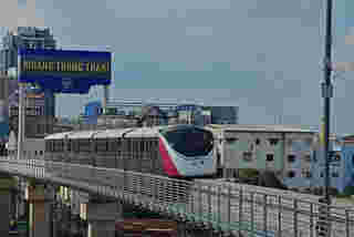 อิมแพ็ค เมืองทองธานี รถไฟฟ้าสายสีชมพู