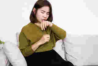 กลิ่นคนแก่ เกิดจากอะไร