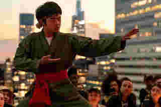 เบน หวัง นำแสดง รับบท ลี ฟง ในหนัง Karate Kid: Legends