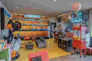 พิพิธภัณฑ์ของเล่น Tooney Toy Museum 